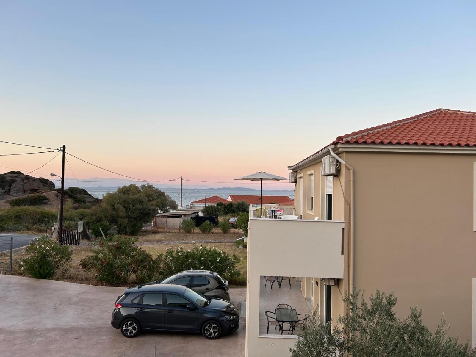 Fotis Apartments Skala Neon Kydonion Exterior photo
